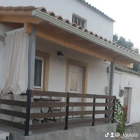 아파트 Loula's House Vátos